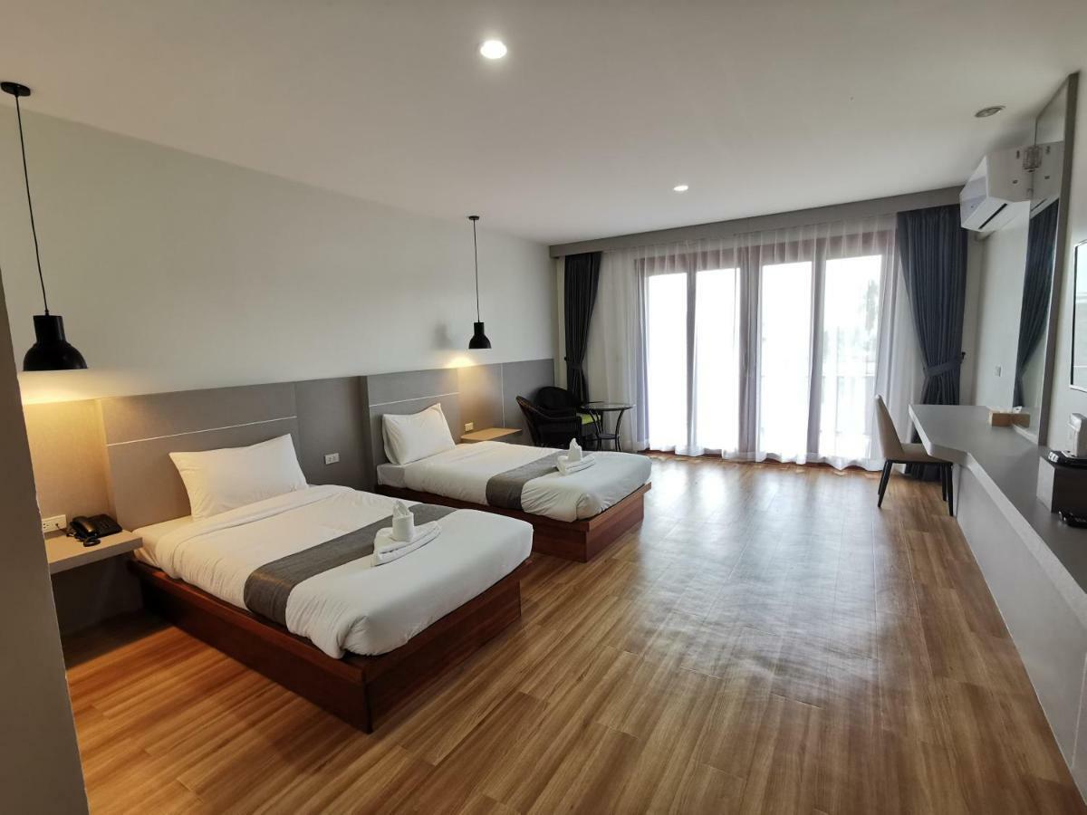 Nana Beach Hotel & Resort Pathiu Екстериор снимка